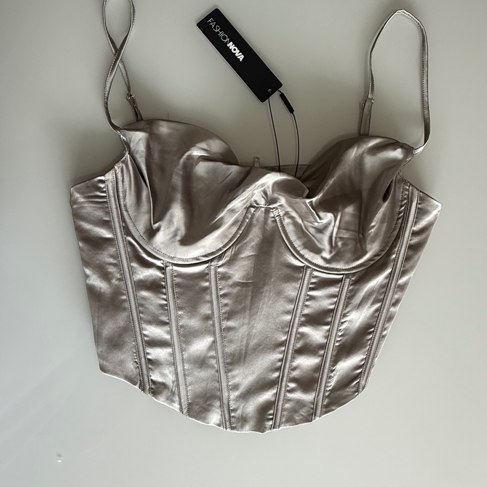 Bustier top